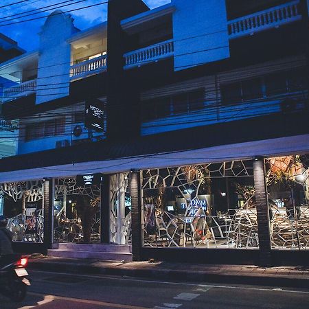 Rock Hotel Bangkok Luaran gambar