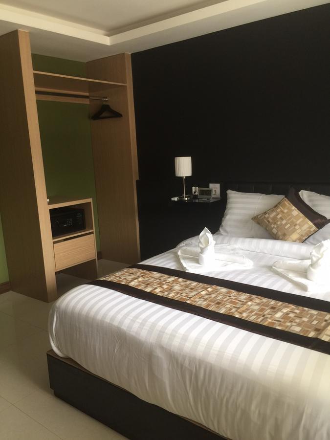 Rock Hotel Bangkok Luaran gambar
