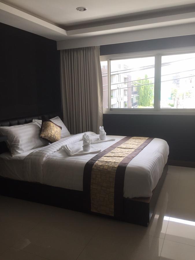 Rock Hotel Bangkok Luaran gambar
