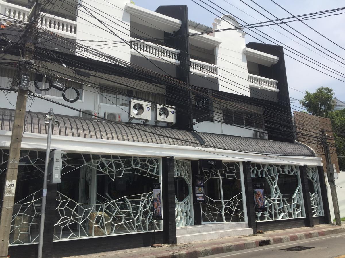 Rock Hotel Bangkok Luaran gambar
